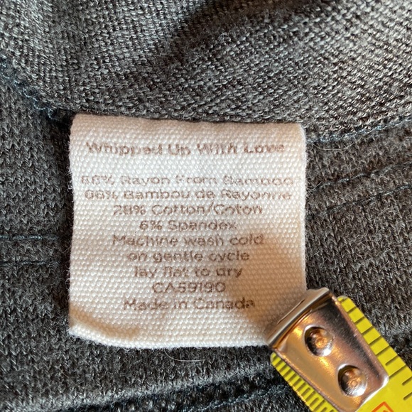 Buttercream Clothing 🇨🇦 Biscottee Medium in Heathered Green - Picture 9 of 9